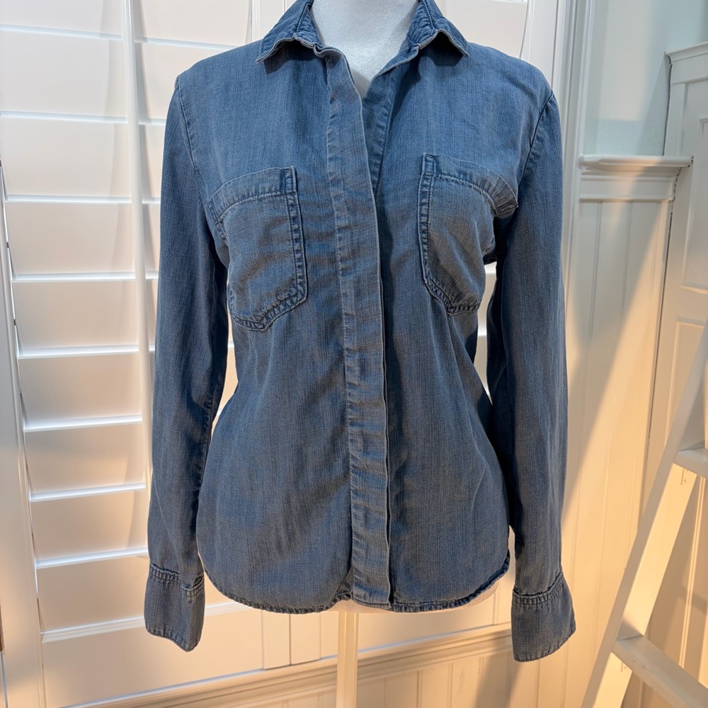 Cloth & Stone Denim Button-Up Shirt - Picture 2 of 10